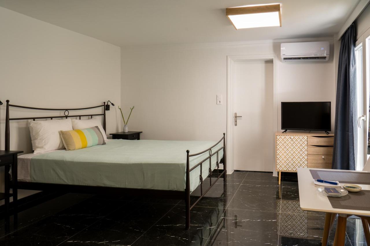Chroma Lodge Rafina Exteriér fotografie